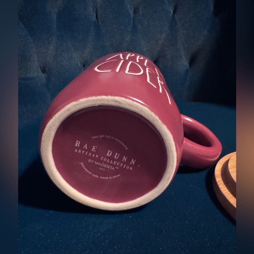 Rae Dunn Apple Cider Mug with Wooden Lid 18 oz XL Plum Color - Picture 4 of 6